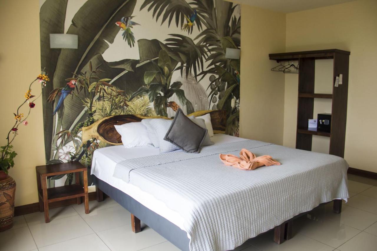 Sunshine Sanctuary Boutique Jungle Lodge มอนเตซูมา ภายนอก รูปภาพ